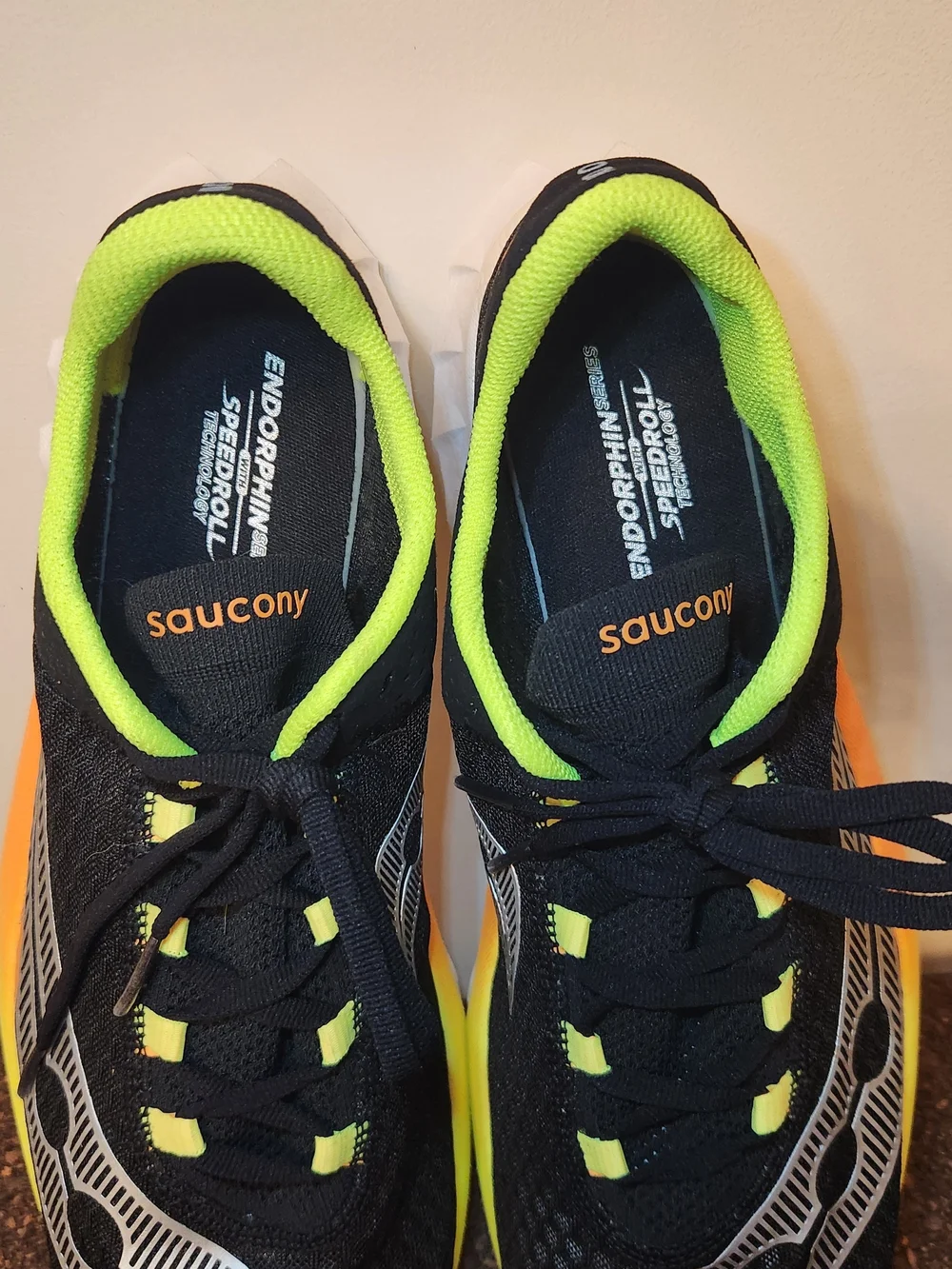 Saucony Endorphin Pro Running Shoes Mens Size 12